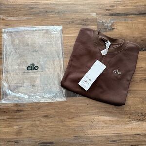 ALO Yoga Brown Crew Neck Sweater